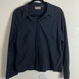 Croft & Barrow- black stitch button up top- stretch- Size XLP
